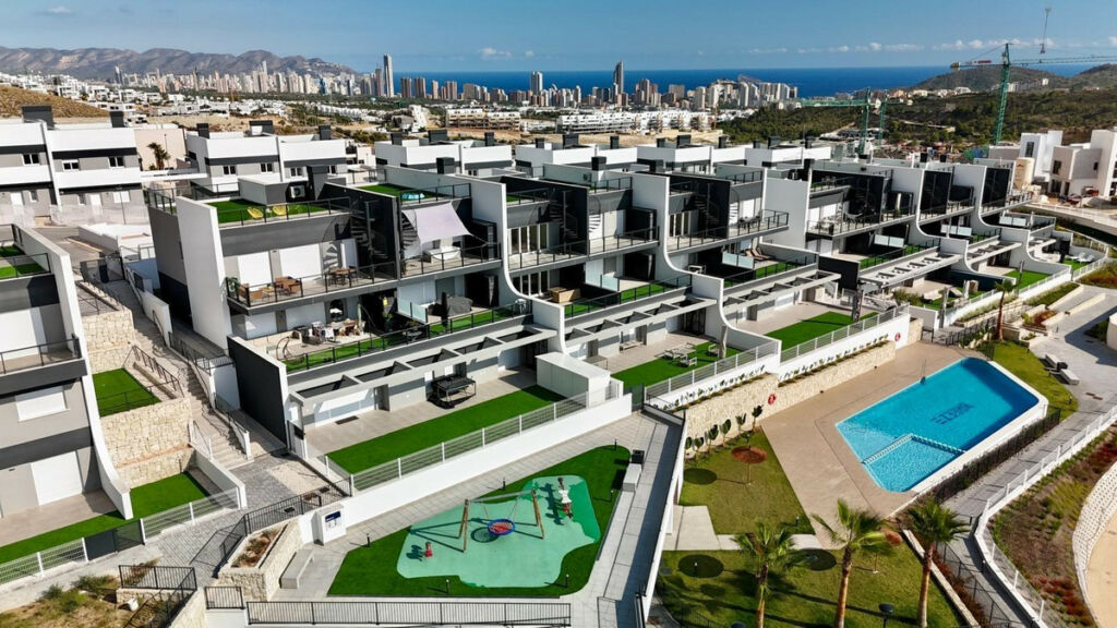 Bungalow Finestrat Alicante - image 11
