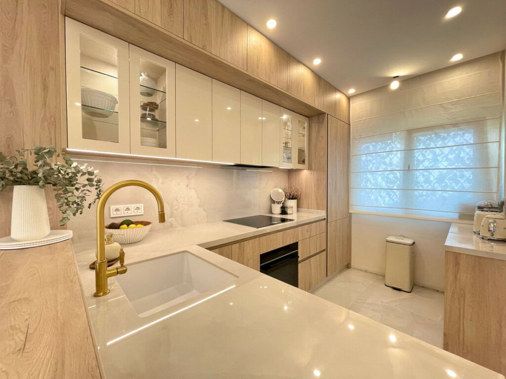 Semi-Detached House Fuengirola Málaga - image 11