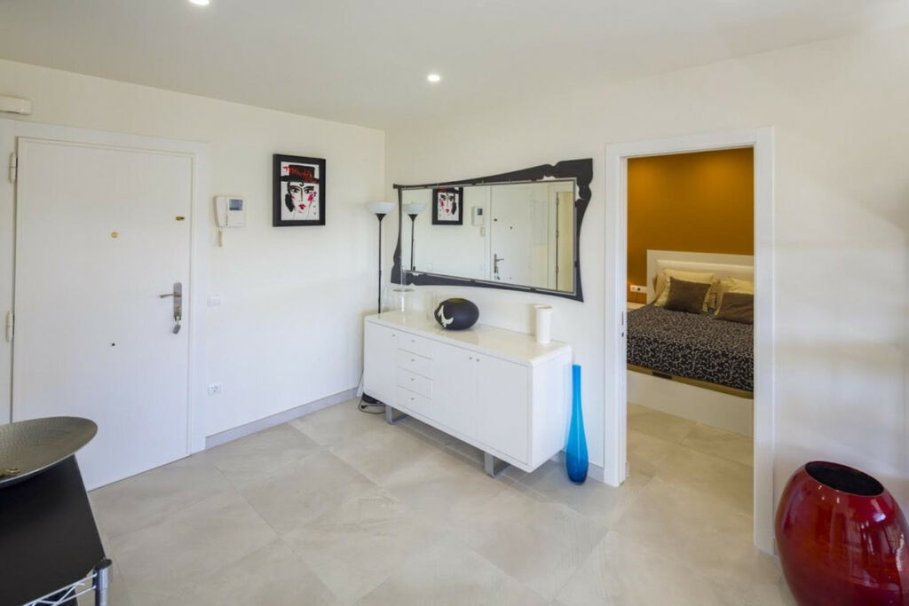 Penthouse Nueva Andalucía Málaga - image 10