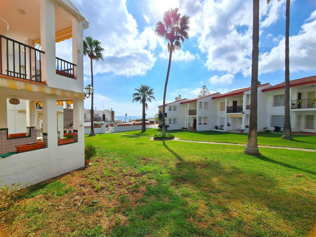 Ground Floor Apartment Manilva Málaga - image 11
