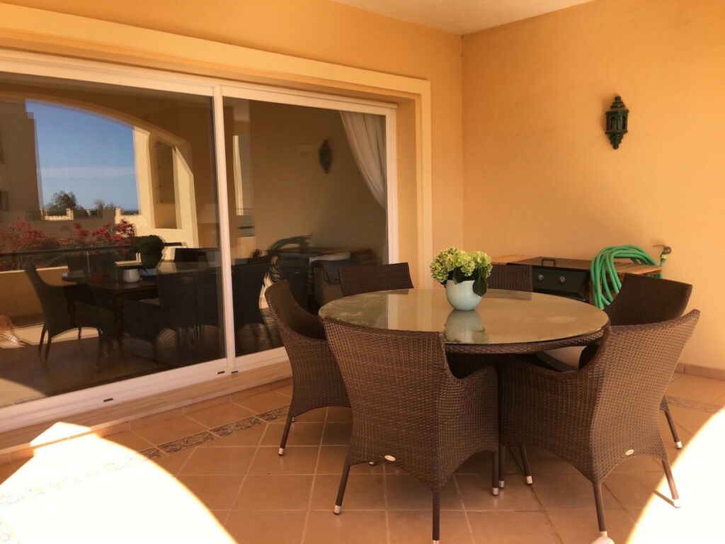 Middle Floor Apartment Elviria Málaga - image 11