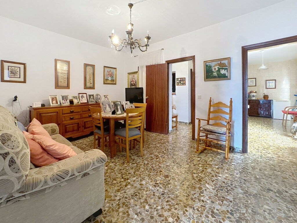 Townhouse Estepona Málaga - image 11