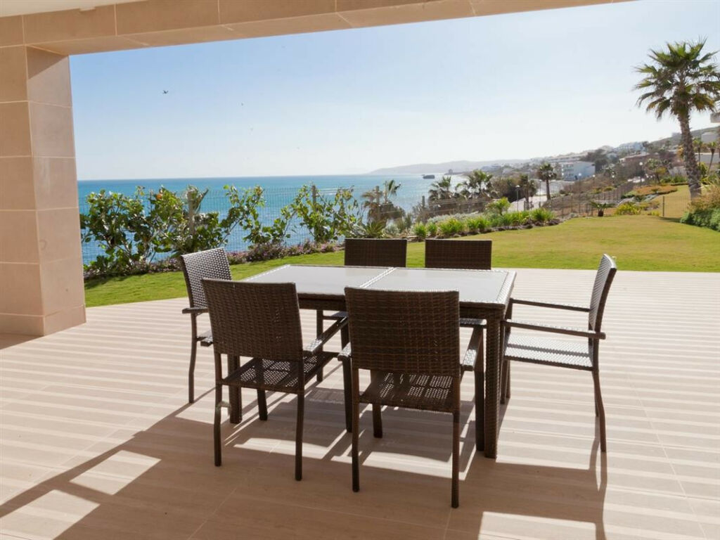 Ground Floor Apartment Estepona Málaga - image 11