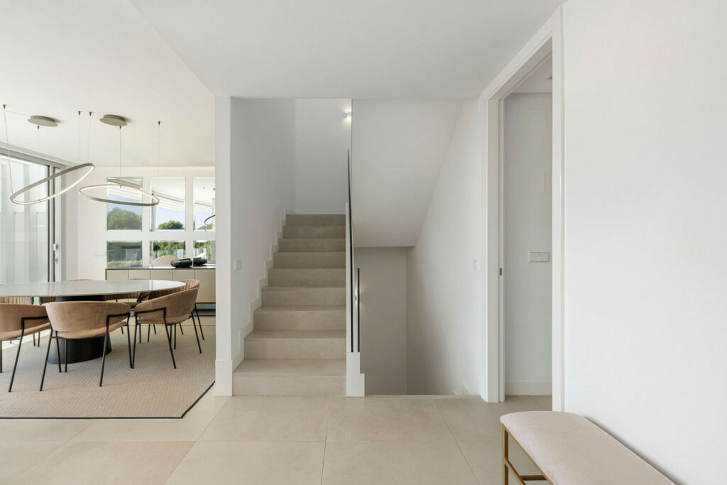 Detached Villa Sotogrande Cádiz - image 11