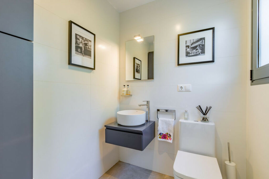 Detached Villa Moraira Alicante - image 11