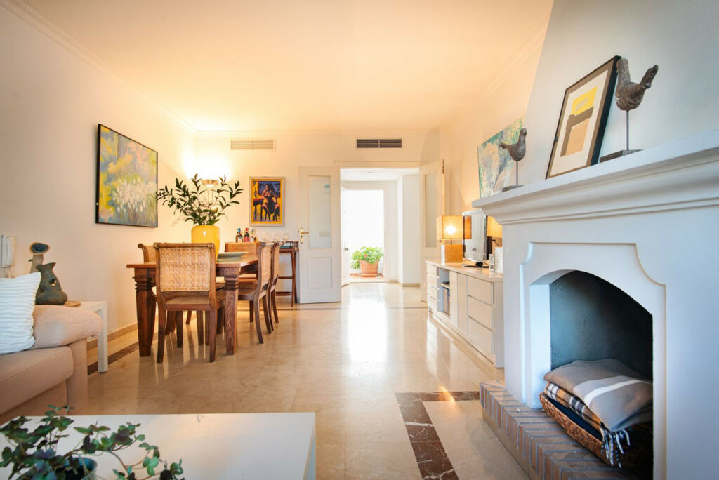 Middle Floor Apartment San Pedro de Alcántara Málaga - image 11
