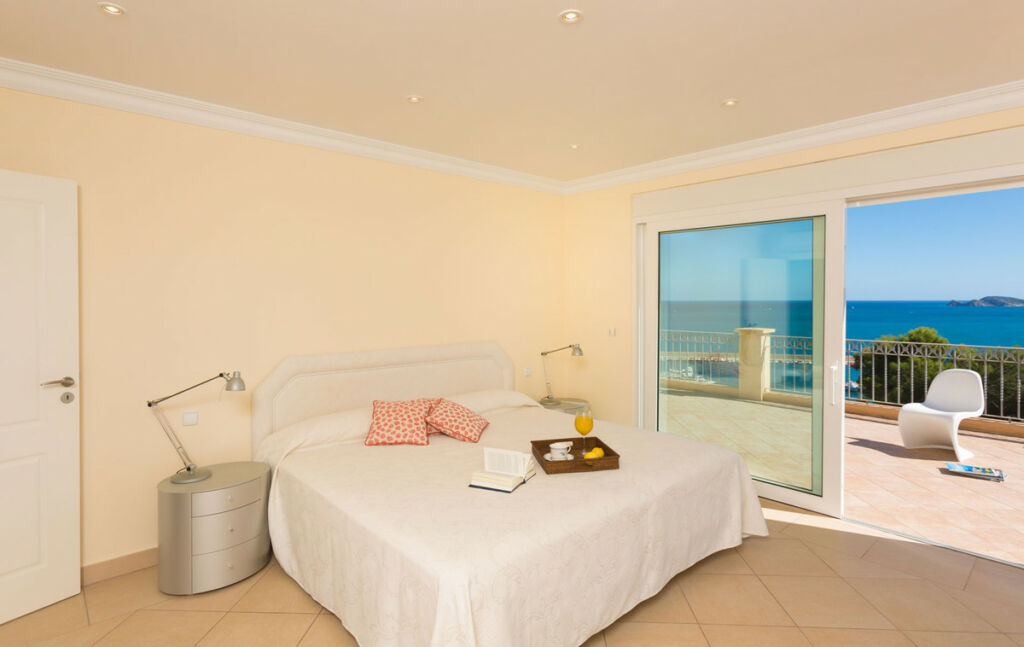 Detached Villa Javea Alicante - image 11