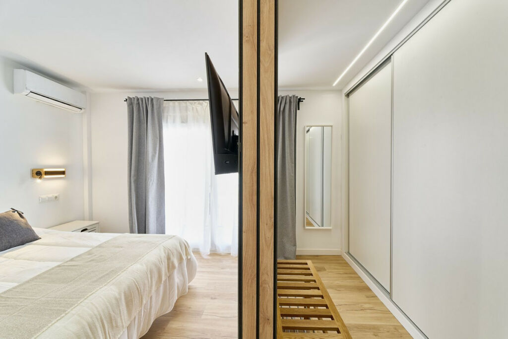 Middle Floor Apartment Fuengirola Málaga - image 11