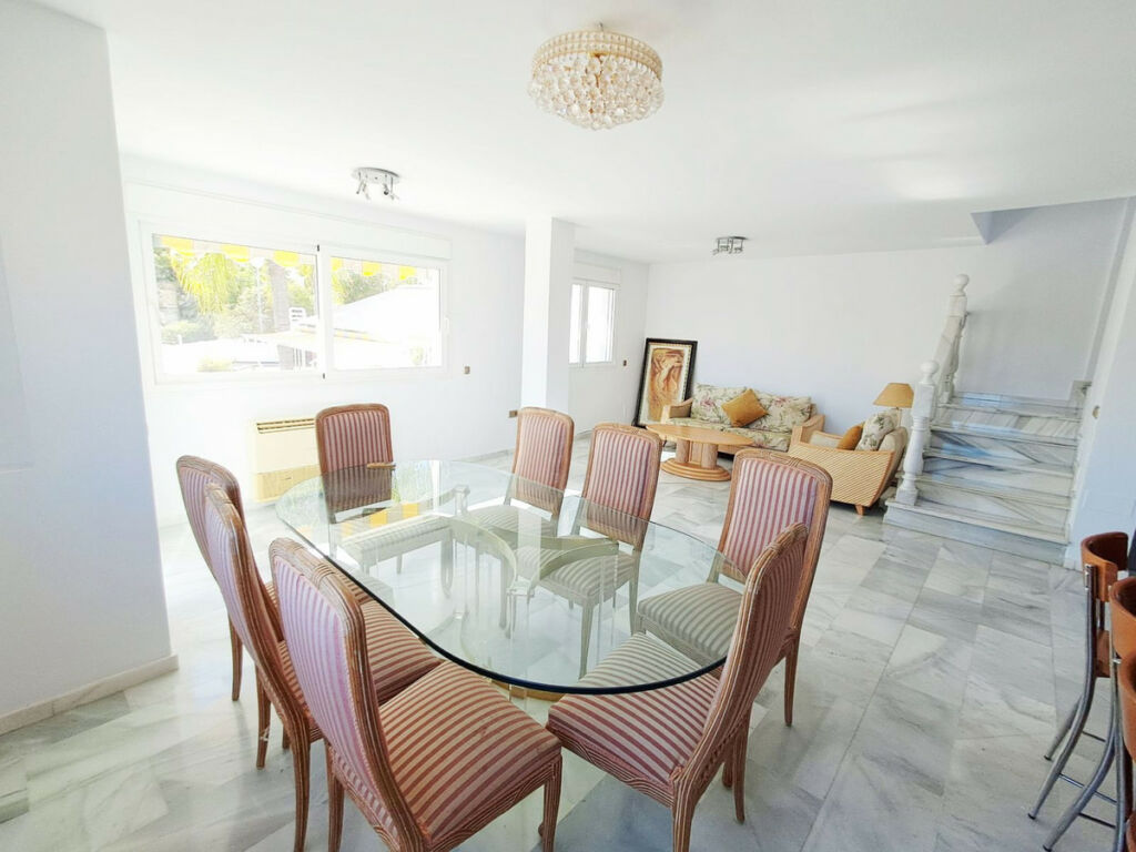 Semi-Detached House Benalmadena Málaga - image 11