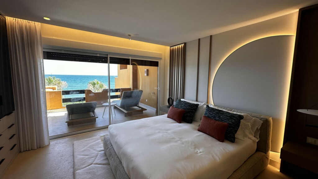 Middle Floor Apartment New Golden Mile Málaga - image 11