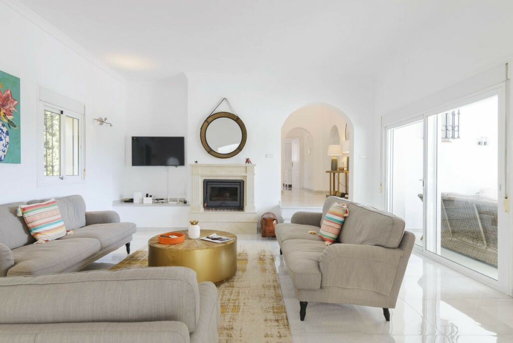 Detached Villa Mijas Málaga - image 11