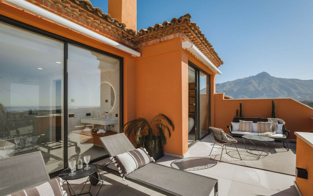 Penthouse Duplex Nueva Andalucía Málaga - image 11