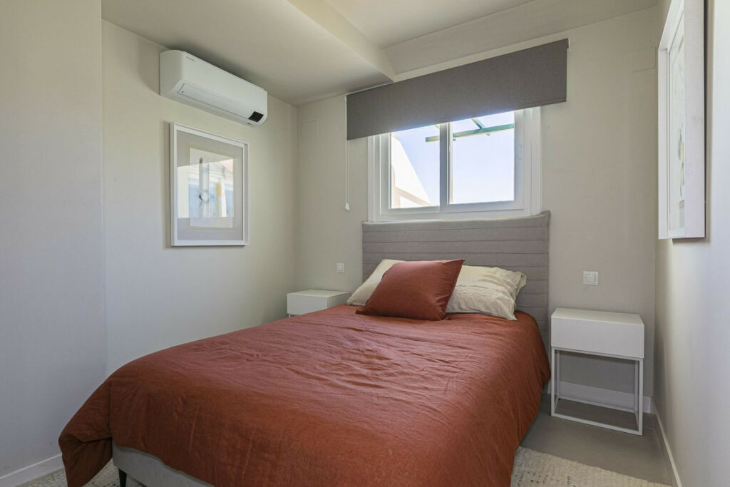 Penthouse Duplex Nueva Andalucía Málaga - image 11