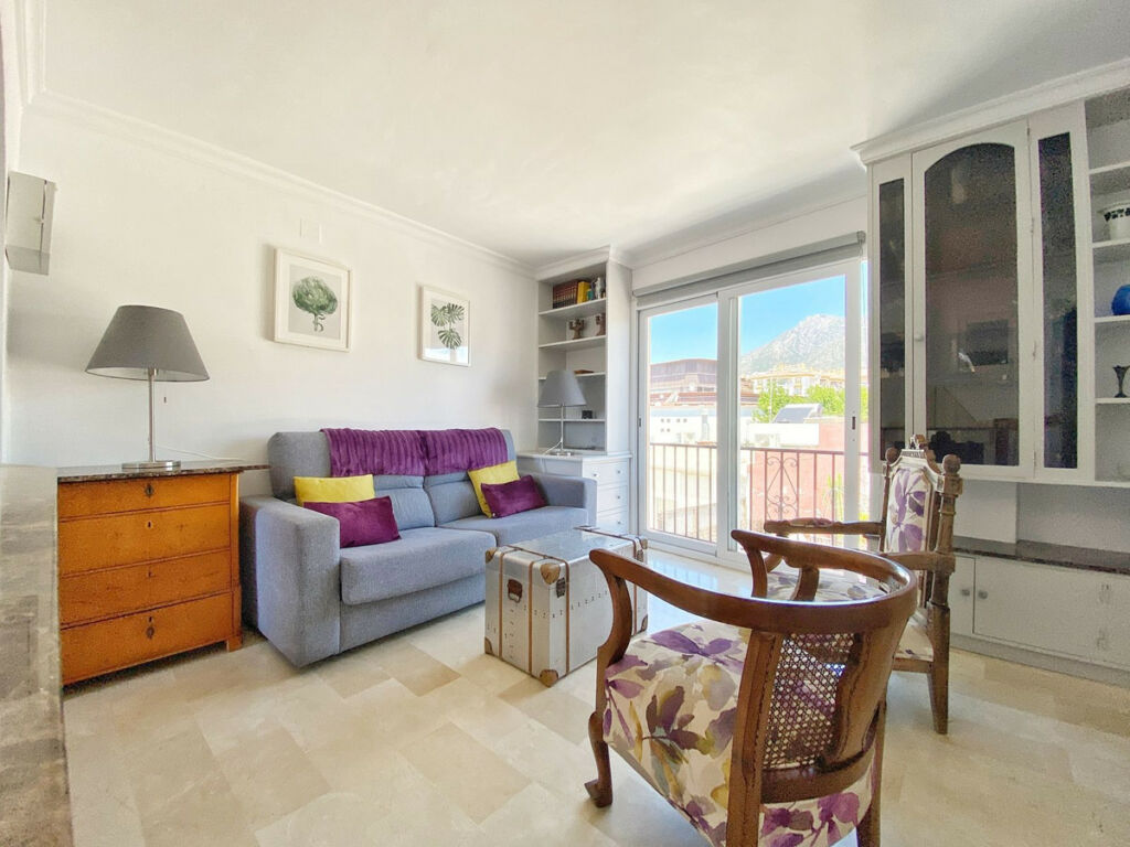 Top Floor Apartment Marbella Málaga - image 11