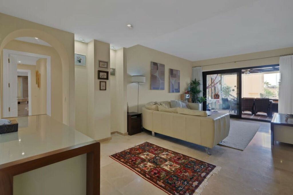 Ground Floor Apartment San Luis de Sabinillas Málaga - image 11