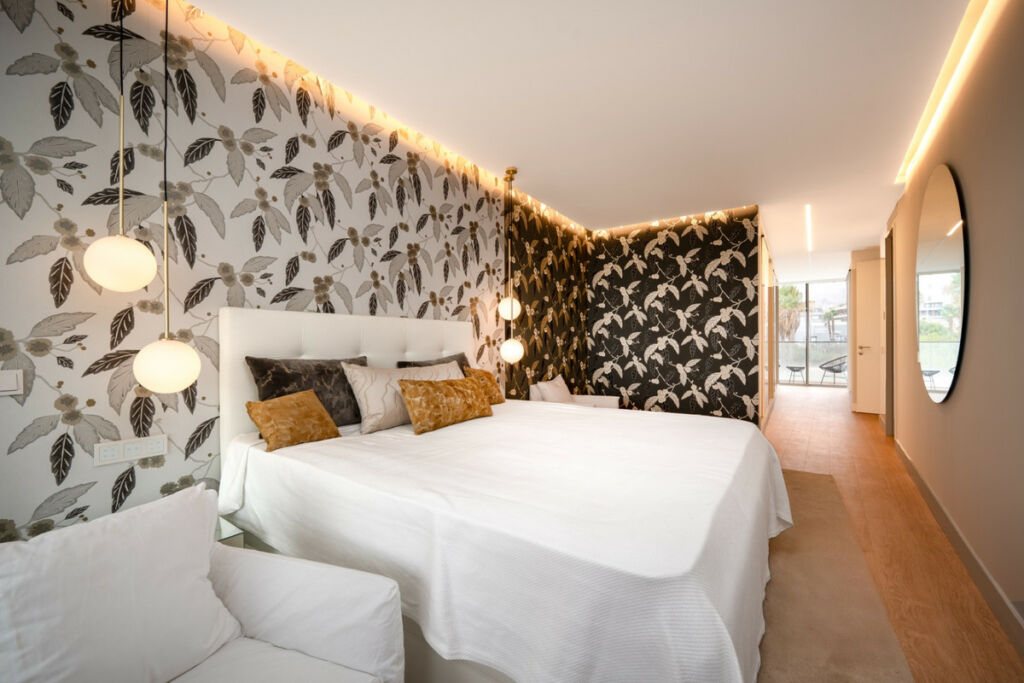 Middle Floor Apartment Estepona Málaga - image 11
