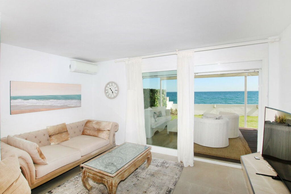 Duplex Estepona Málaga - image 11