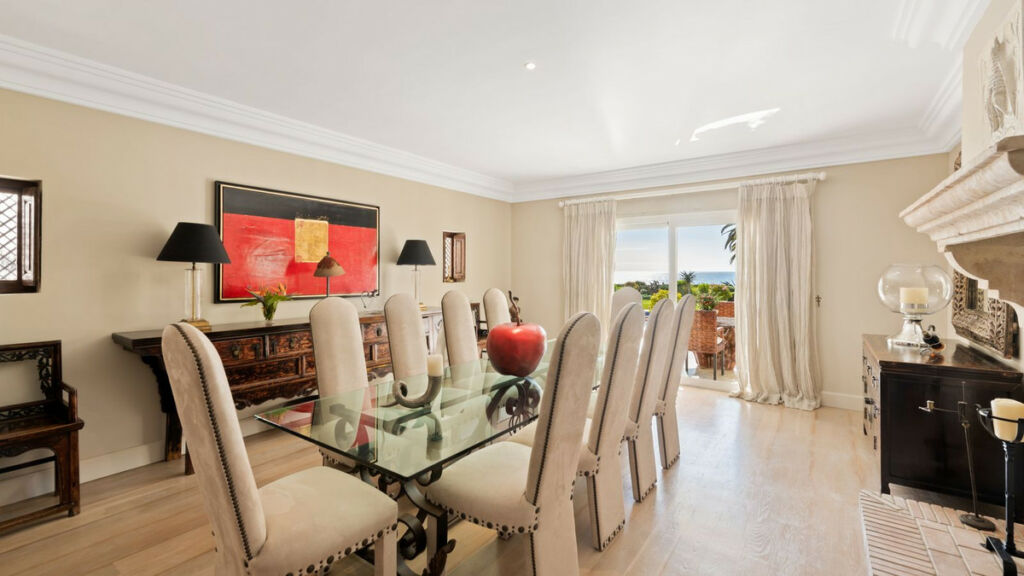 Detached Villa Los Monteros Málaga - image 11