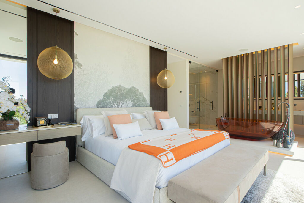 Detached Villa Los Monteros Málaga - image 11