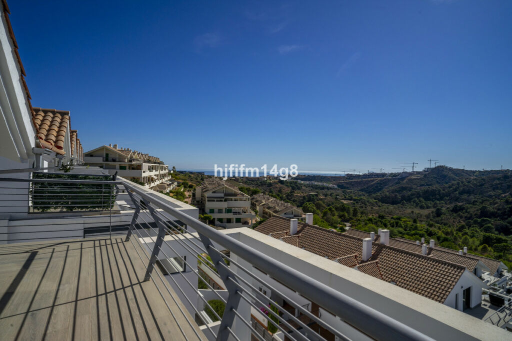 Penthouse Duplex Estepona Málaga - image 11