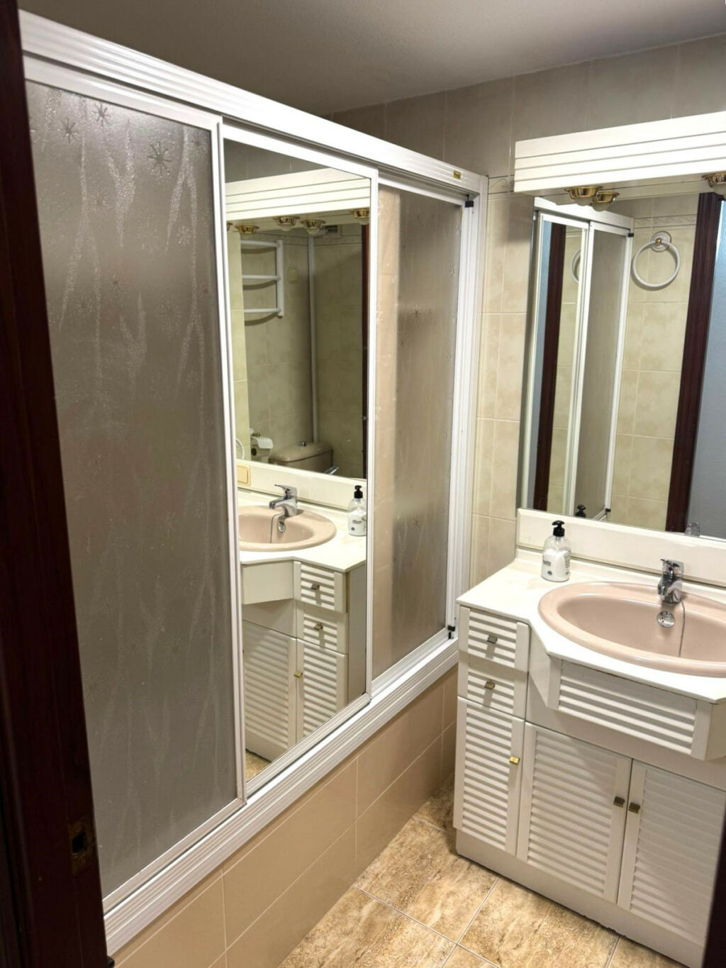 Middle Floor Apartment Torrevieja Alicante - image 11