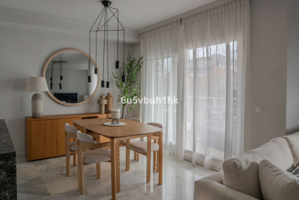 Townhouse Torrequebrada Málaga - image 11