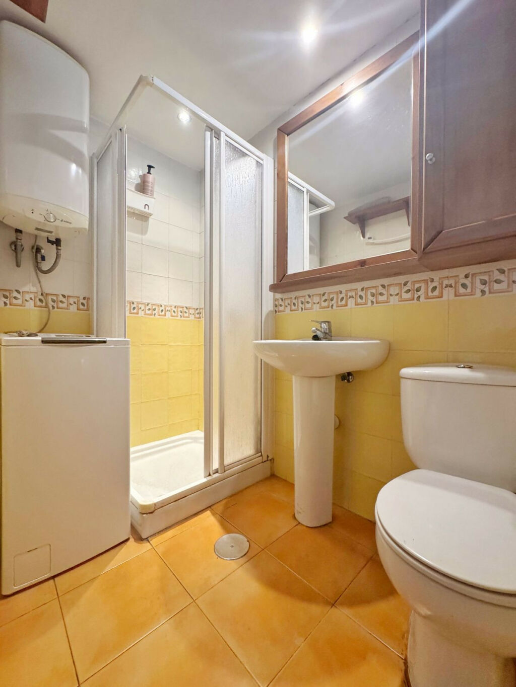 Top Floor Apartment Fuengirola Málaga - image 11