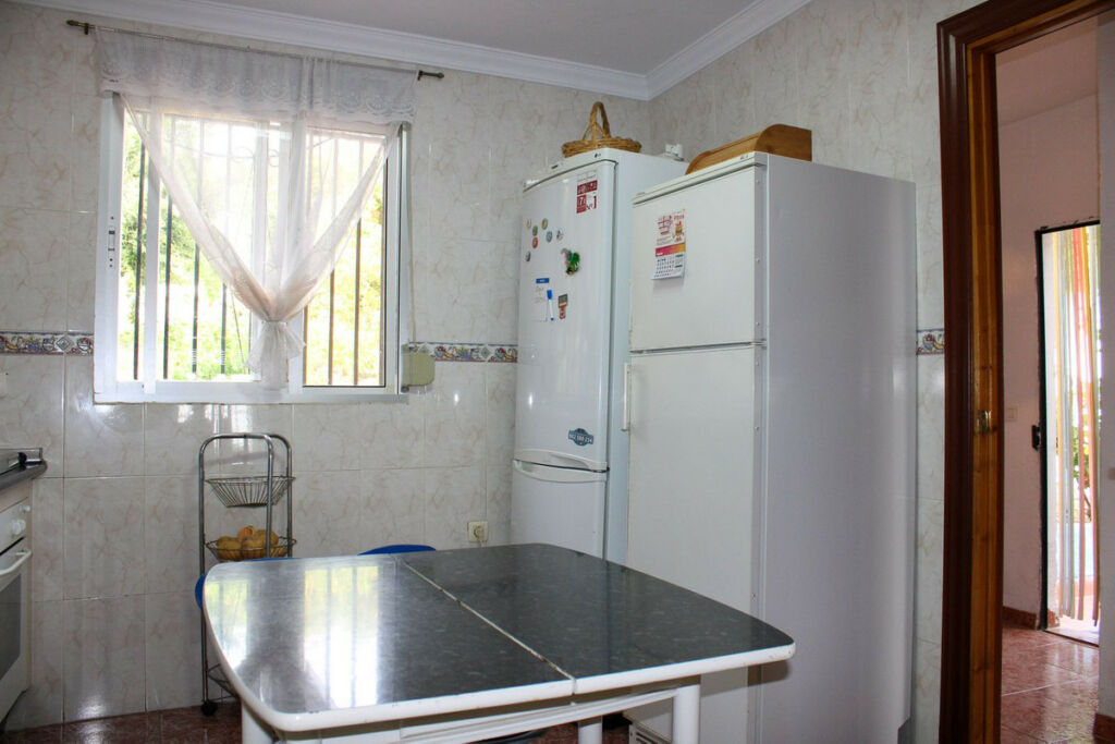 Detached Villa Nerja Málaga - image 11