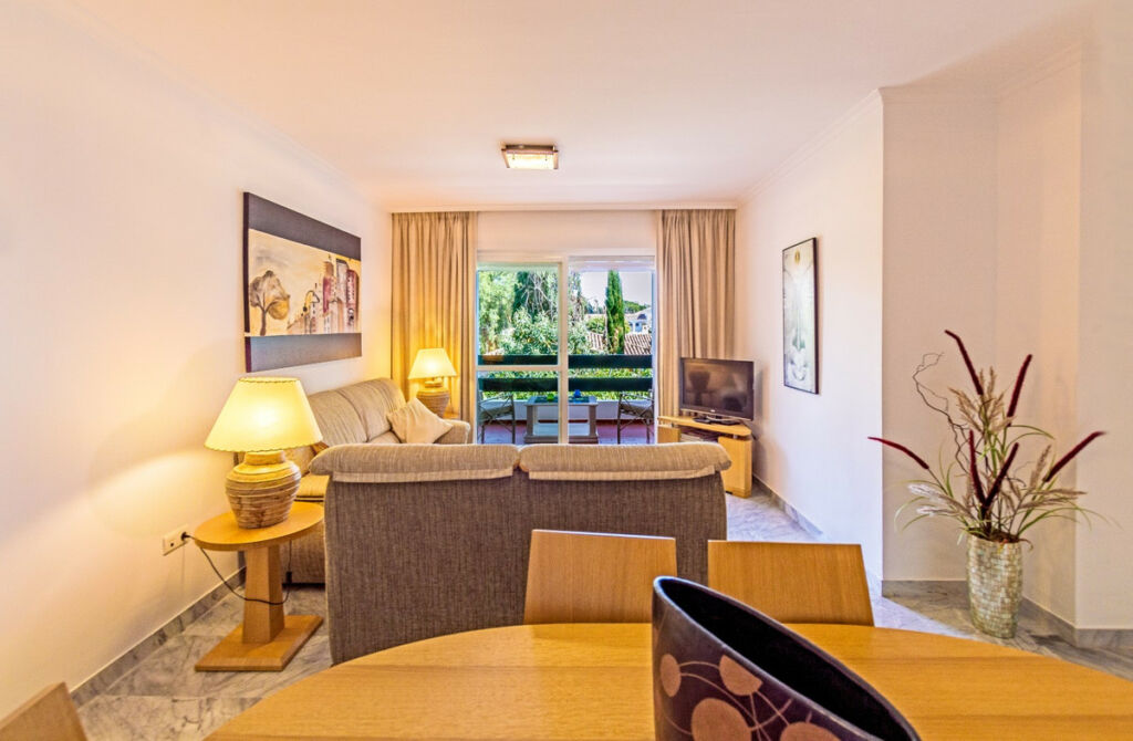 Middle Floor Apartment San Pedro de Alcántara Málaga - image 11