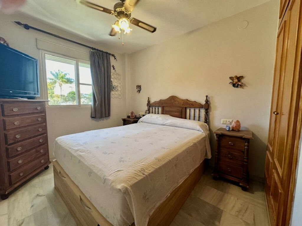 Middle Floor Apartment San Pedro de Alcántara Málaga - image 11