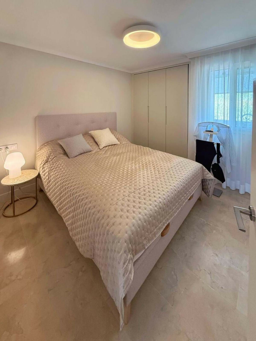 Middle Floor Apartment Selwo Málaga - image 11