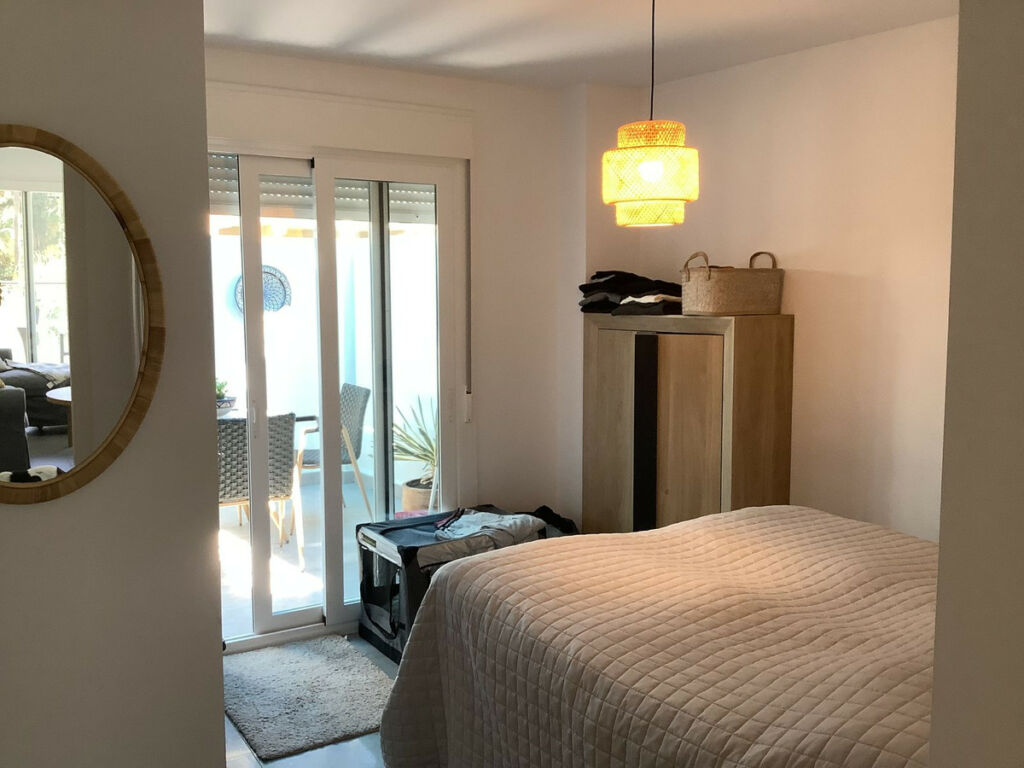 Middle Floor Apartment Fuengirola Málaga - image 11