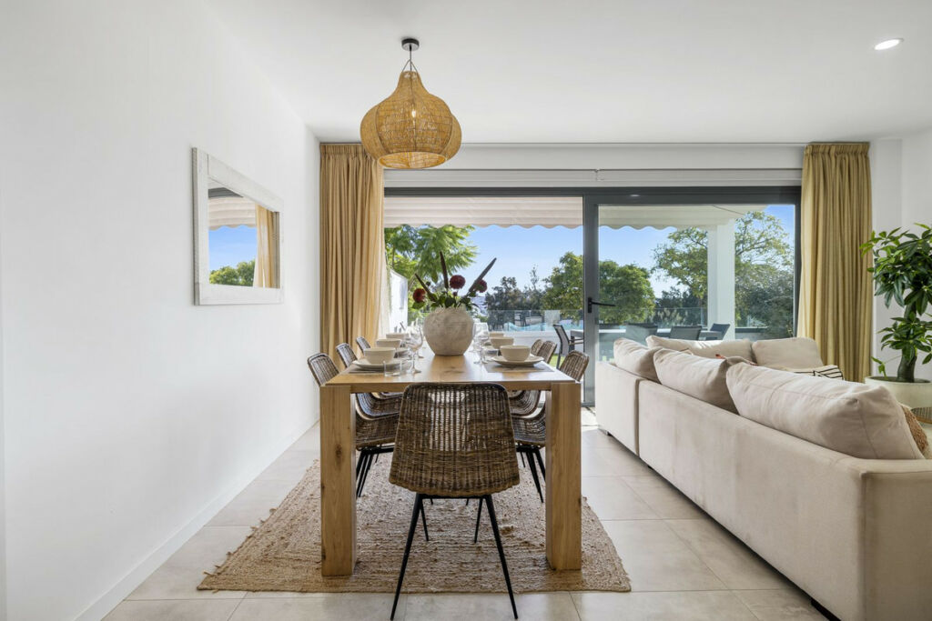 Ground Floor Apartment Estepona Málaga - image 11