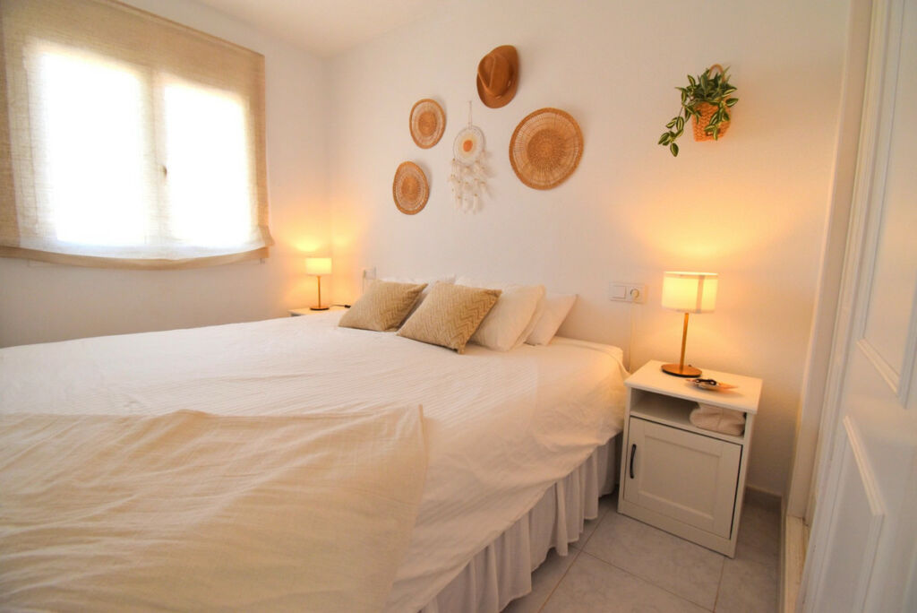 Ground Floor Apartment La Florida Alicante - image 11