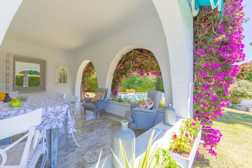 Detached Villa Guadalmina Alta Málaga - image 11