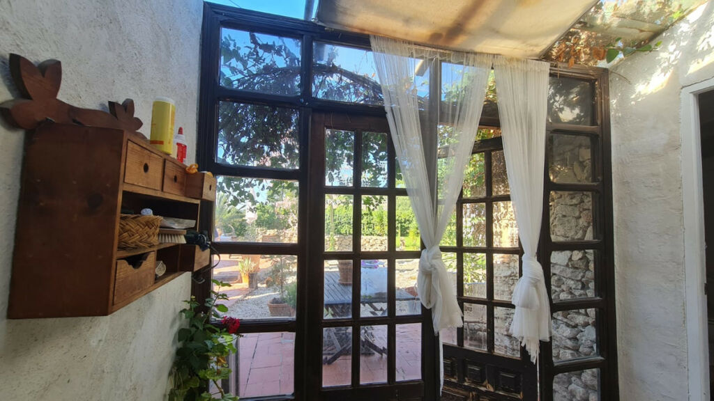 Detached Villa Monforte Del Cid Alicante - image 11