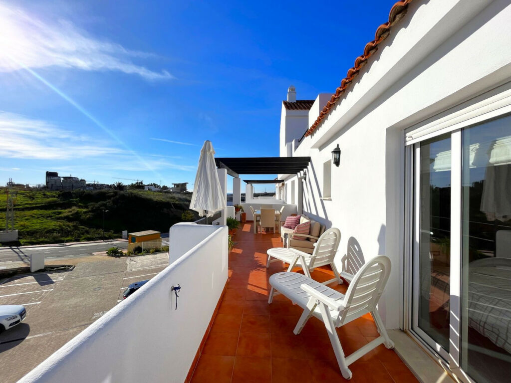 Penthouse Estepona Málaga - image 11