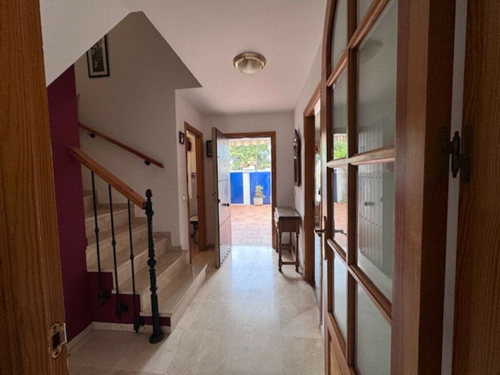 Townhouse San Pedro de Alcántara Málaga - image 11