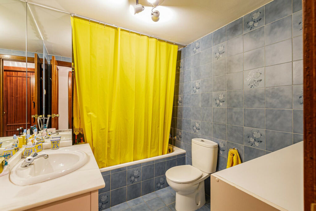 Middle Floor Apartment Marbella Málaga - image 11