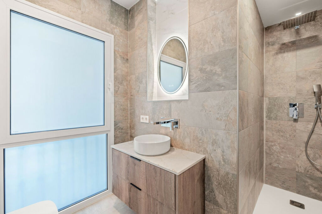 Middle Floor Apartment Torremolinos Málaga - image 11