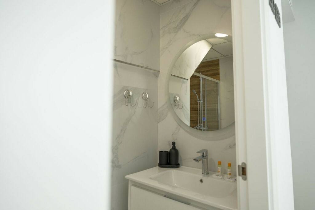 Penthouse Fuengirola Málaga - image 11