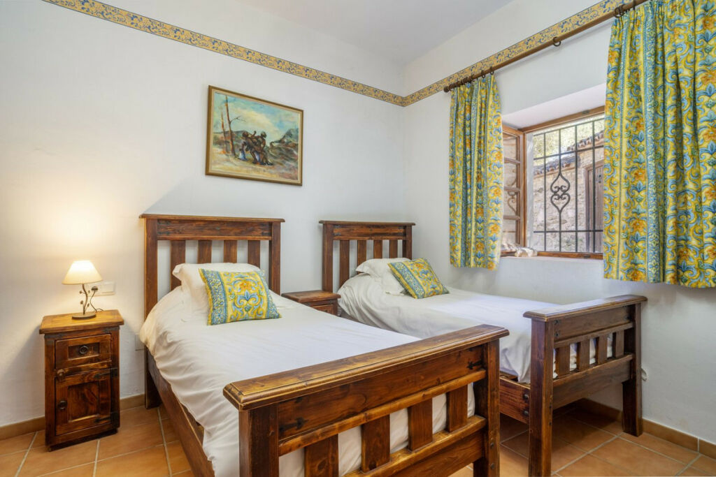 Hotel Benaoján Málaga - image 11
