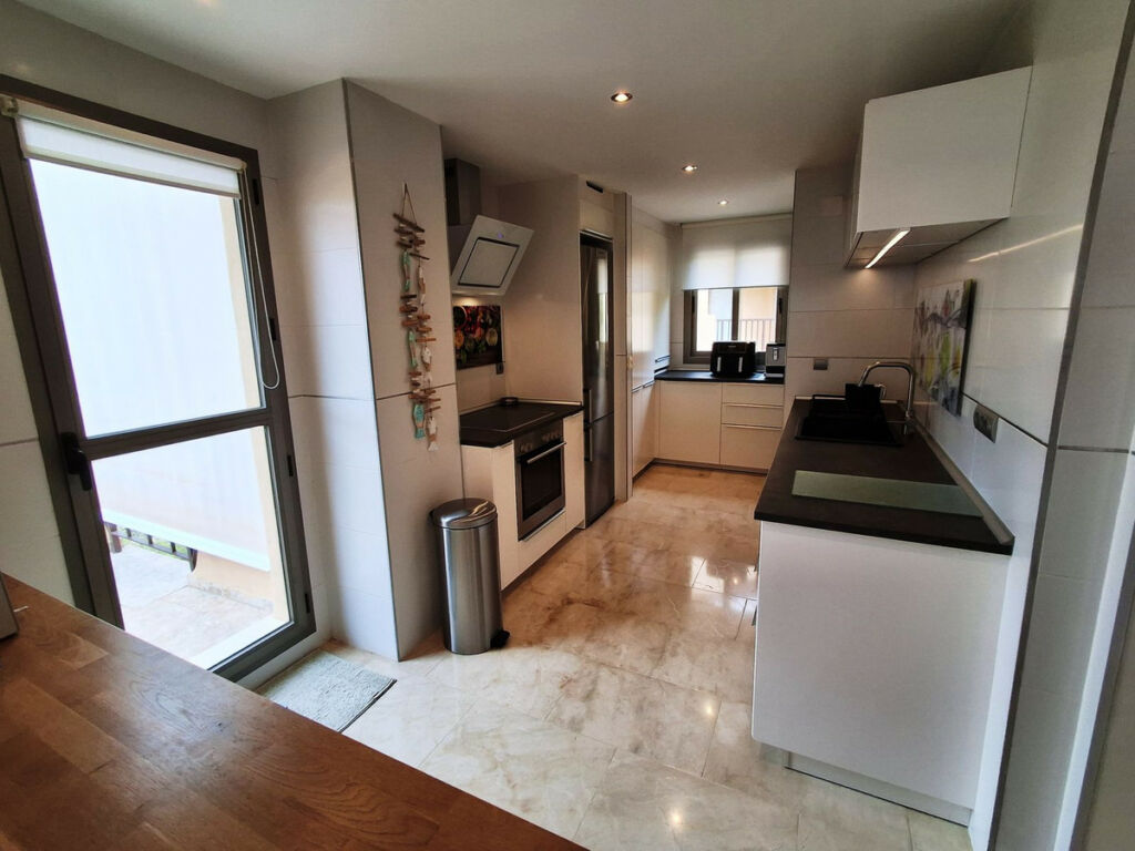 Penthouse Benahavís Málaga - image 12