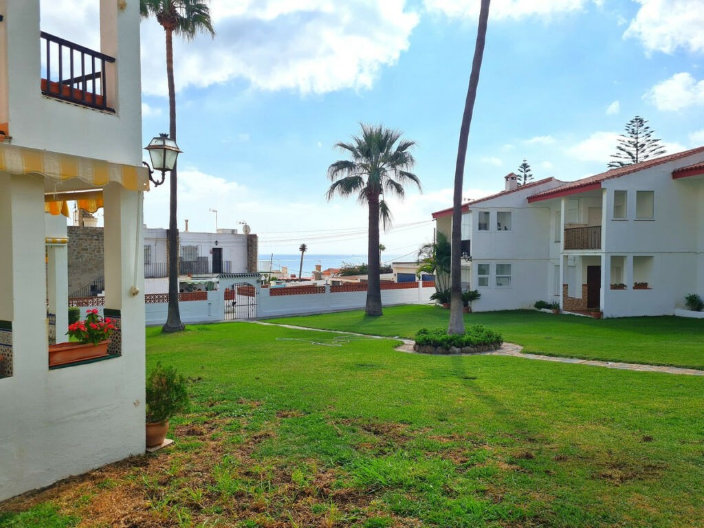 Ground Floor Apartment Manilva Málaga - image 12