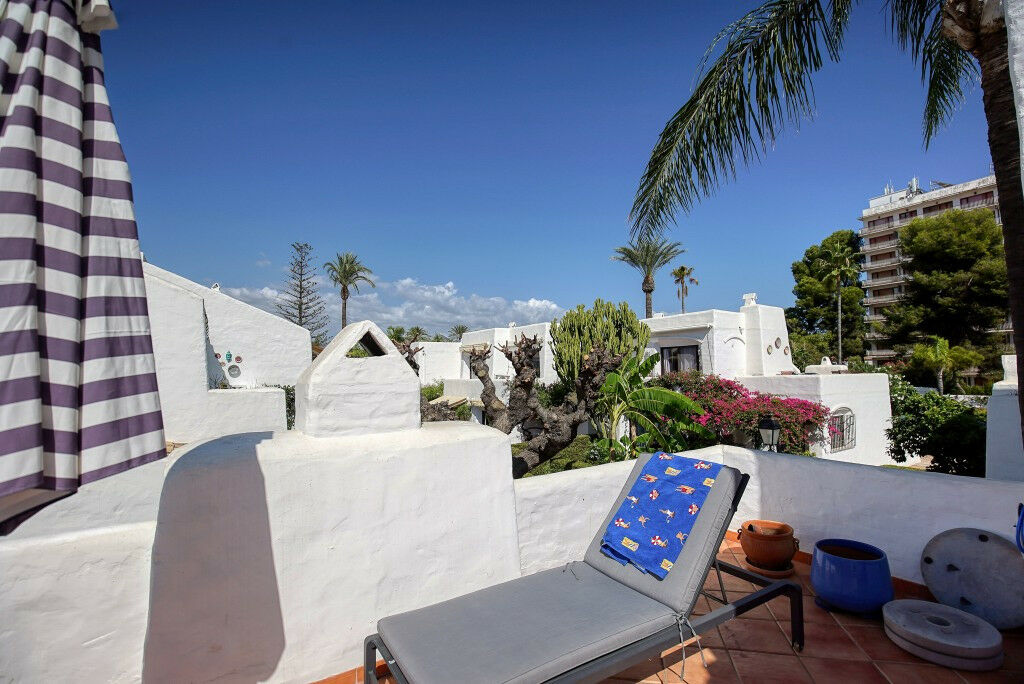 Townhouse Estepona Málaga - image 12