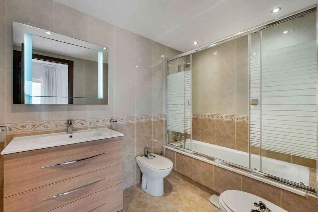 Penthouse Duplex Guadalmina Alta Málaga - image 12