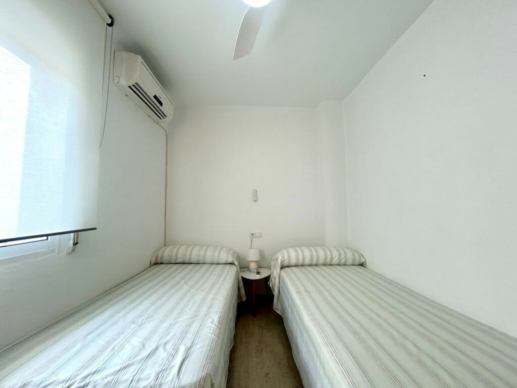 Townhouse Campoamor Alicante - image 12