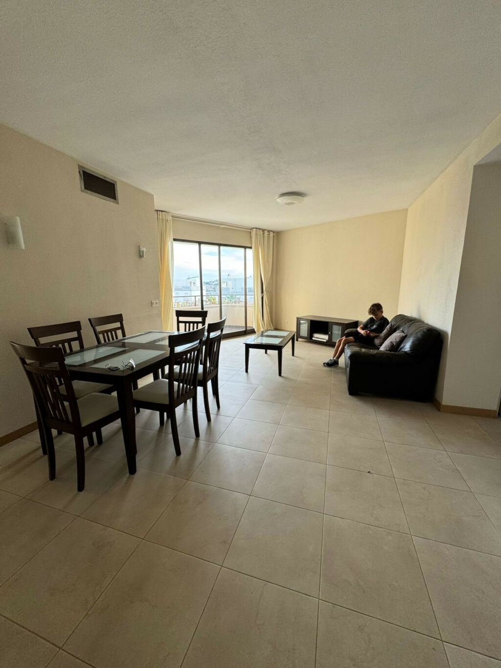 Middle Floor Apartment Estepona Málaga - image 12