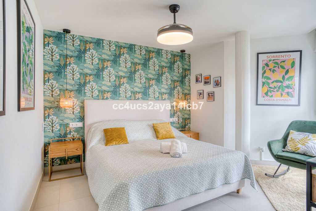 Middle Floor Apartment Calanova Golf Málaga - image 12