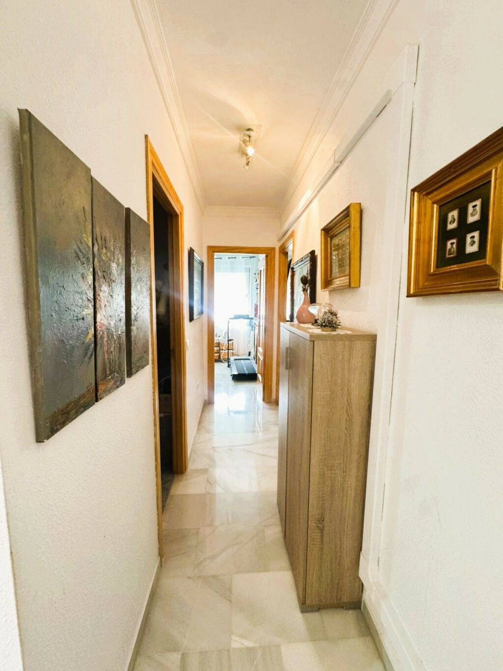 Middle Floor Apartment Las Lagunas Málaga - image 12